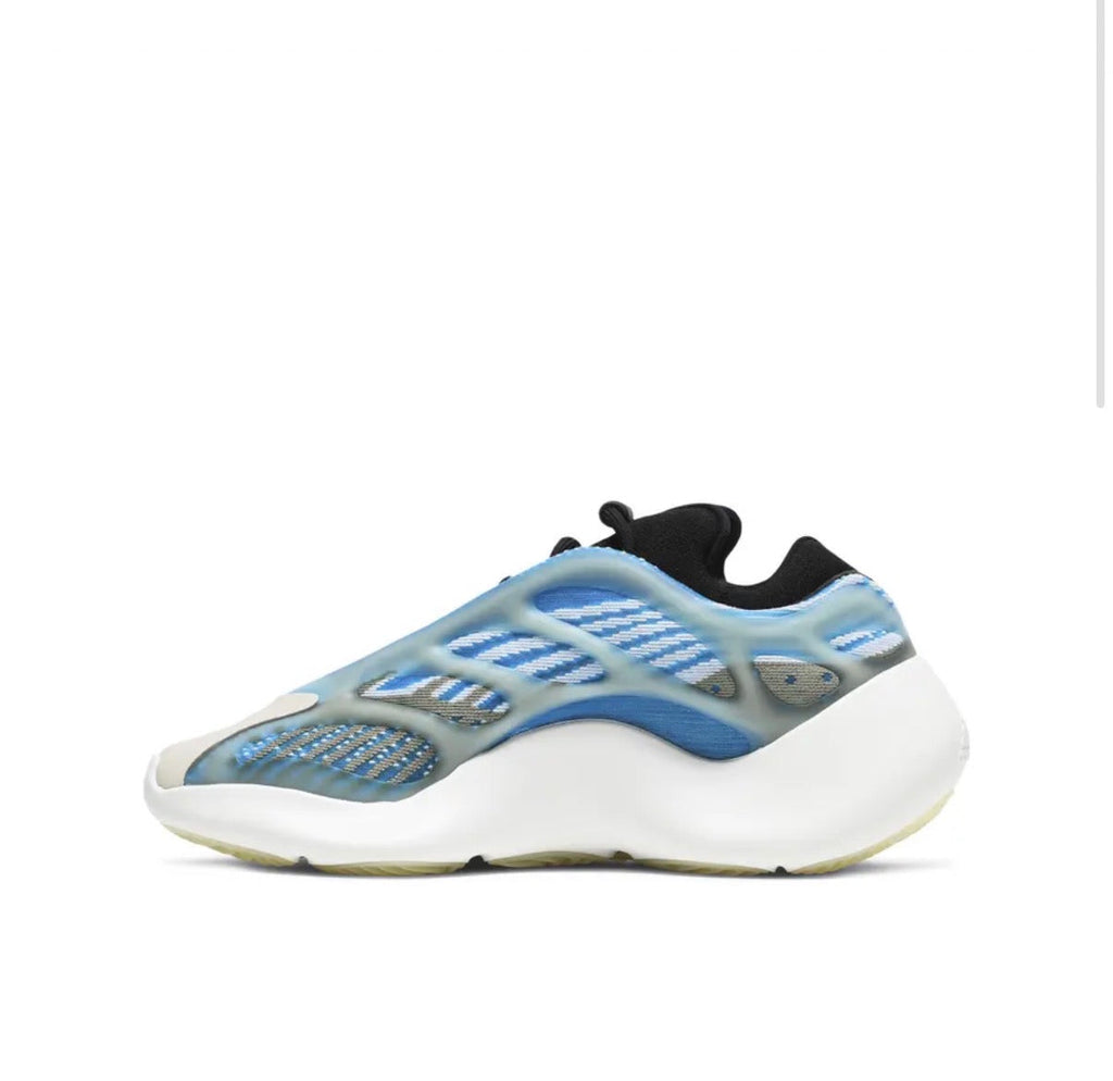 Shoes-700v3